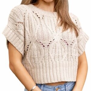 By Together Beige Crochet Knit Classic Cali Short Sleeve Sweater M